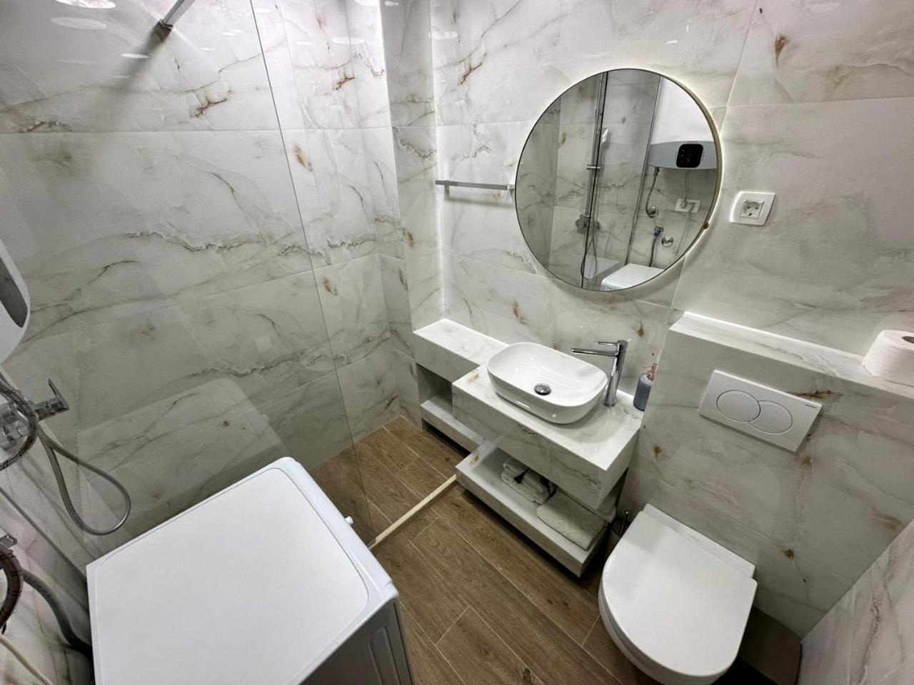 Apartments 28 Подгориця Екстер'єр фото