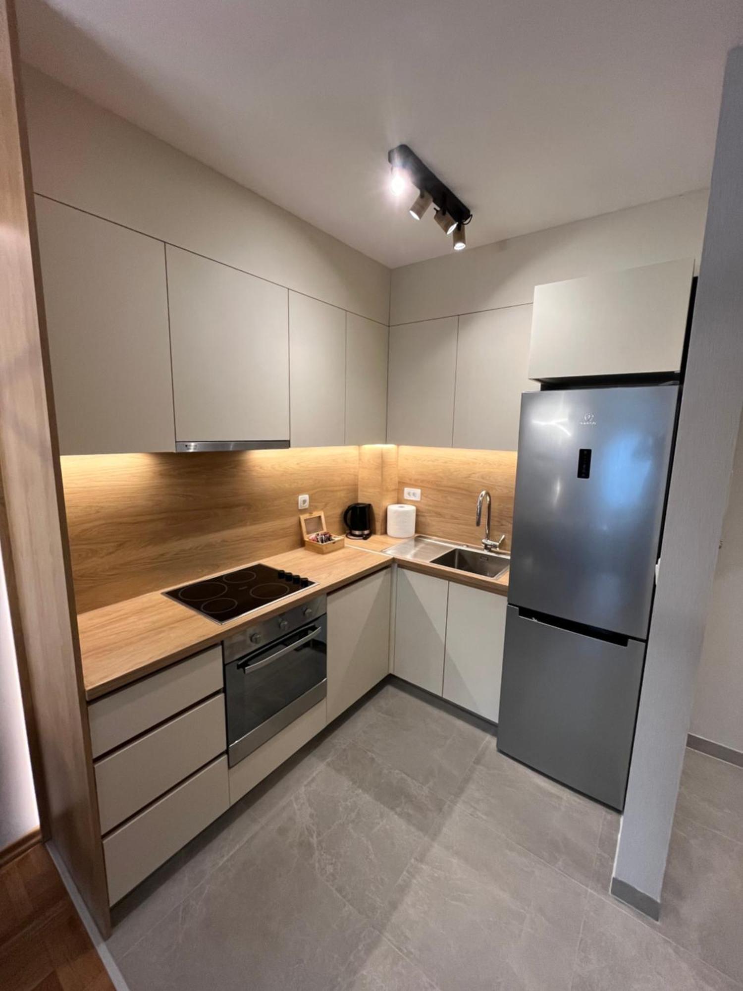 Apartments 28 Подгориця Екстер'єр фото
